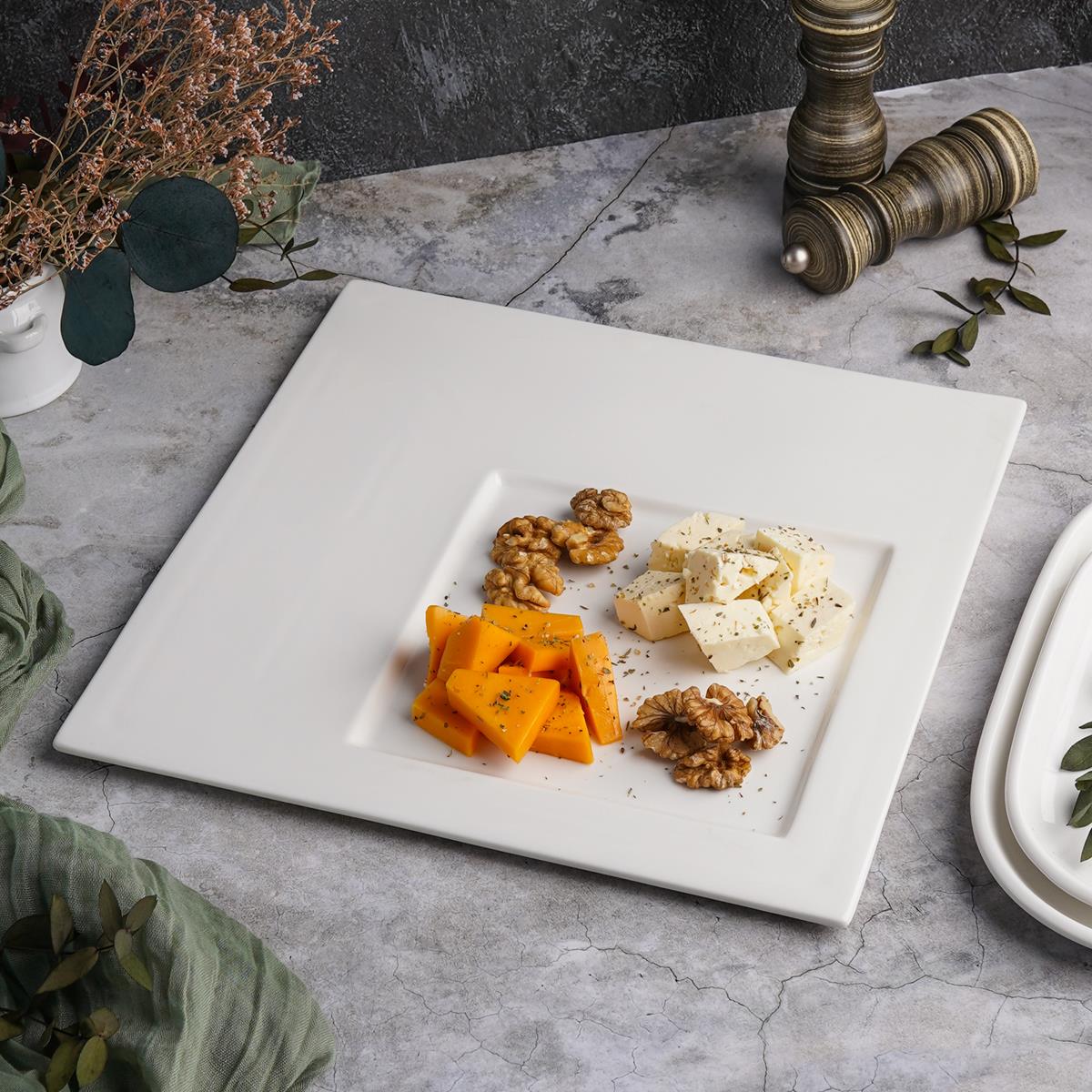 Тарелка 31,5*31,5 см, P.L. Proff Cuisine