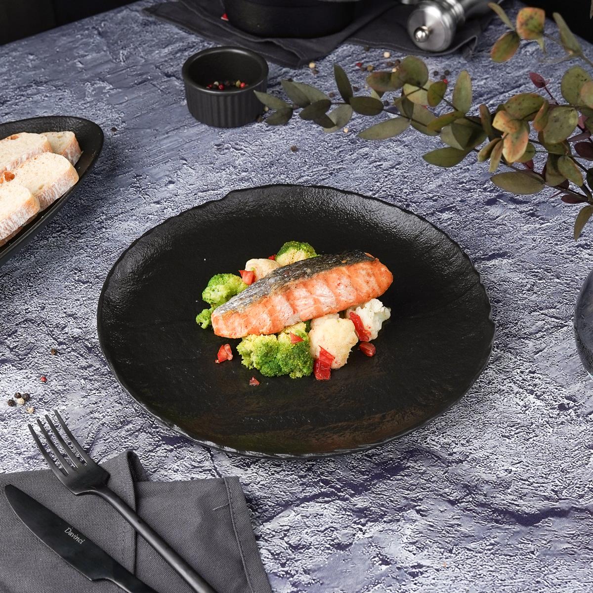Тарелка  Black Raw Steller 26 см, P.L. Proff Cuisine