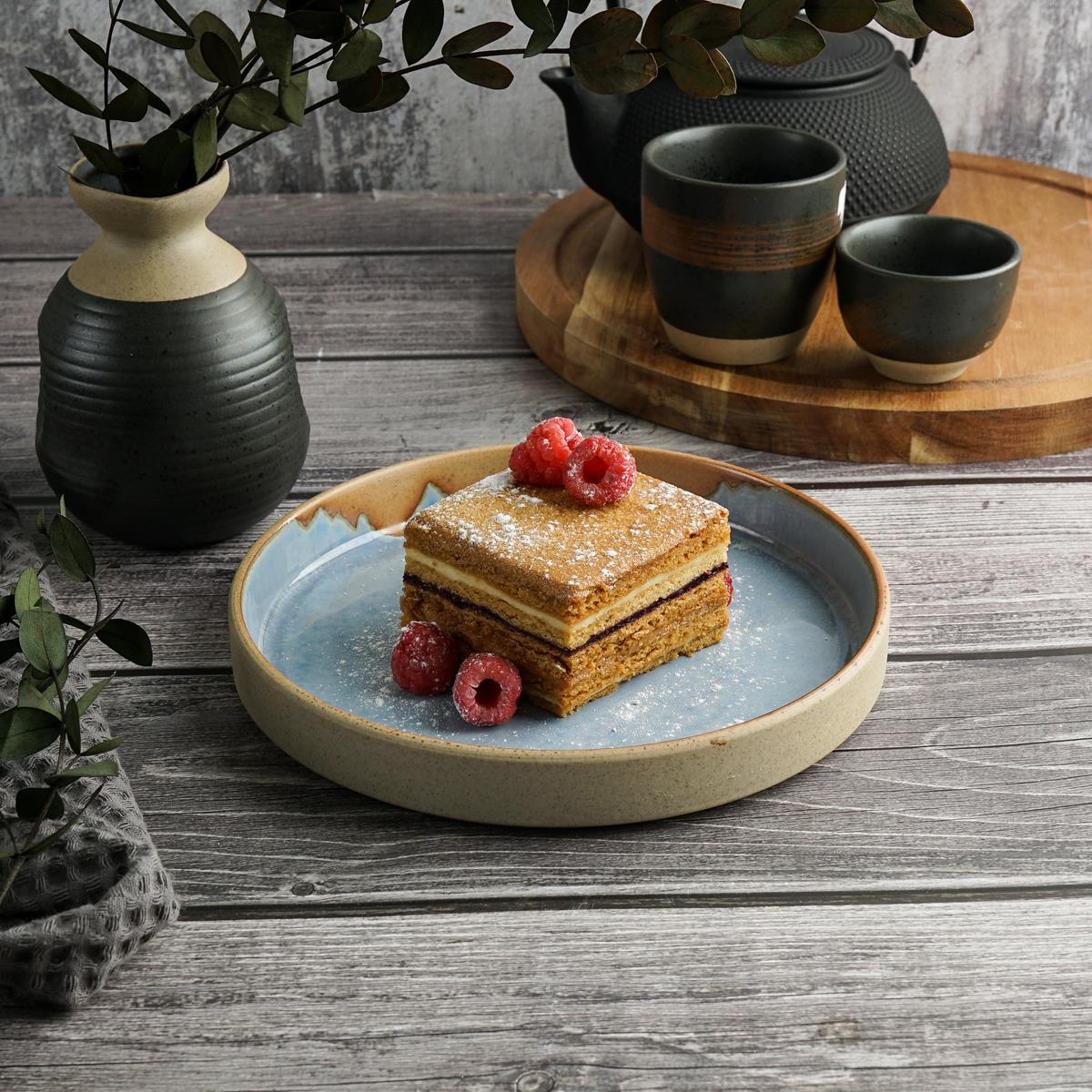 Тарелка с бортом 18*2.5 см, 500 мл, "Blue Panasia" P.L. Proff Cuisine