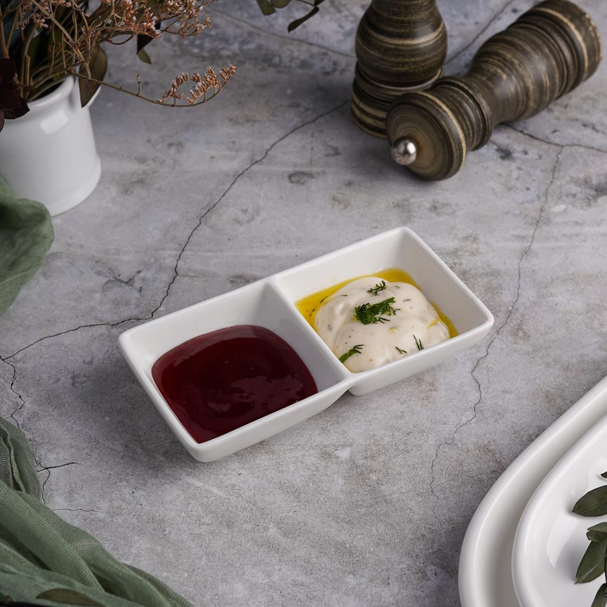 Соусник двойной 14*7*3 cм, 70*70 мл, фарфор, P.L. Proff Cuisine