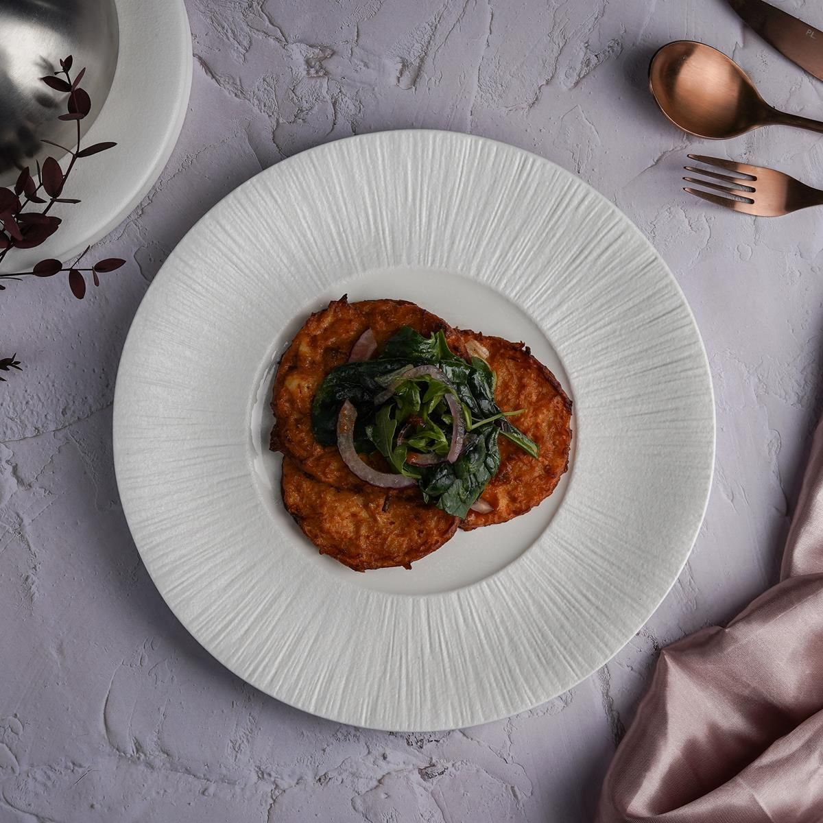 Тарелка мелкая d=28 см, h=2.8см, фарфор,серия " Frost White Moon",  P.L. - Proff Cuisine